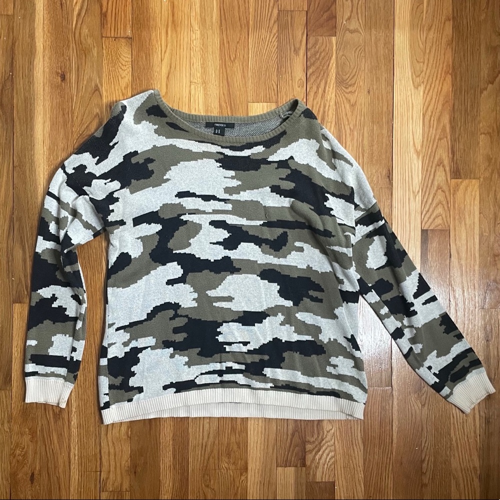 Camouflage Forever 21 Sweater